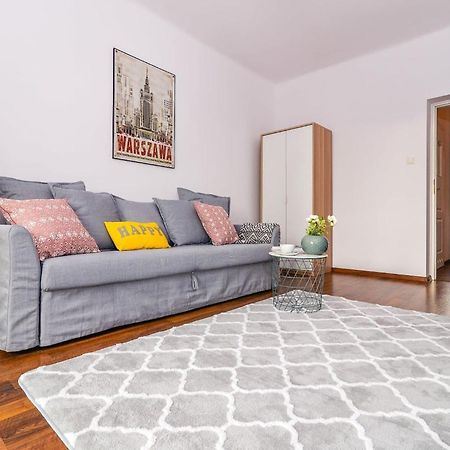 Cozy Apartment With Balcony - Palace Of Culture By Rent Like Home وارسو المظهر الخارجي الصورة
